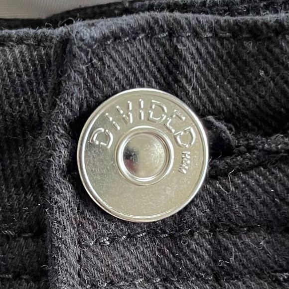 H&M Divided mini skirt black with pockets, button and zip closure, size 0 - Picture 4 of 4